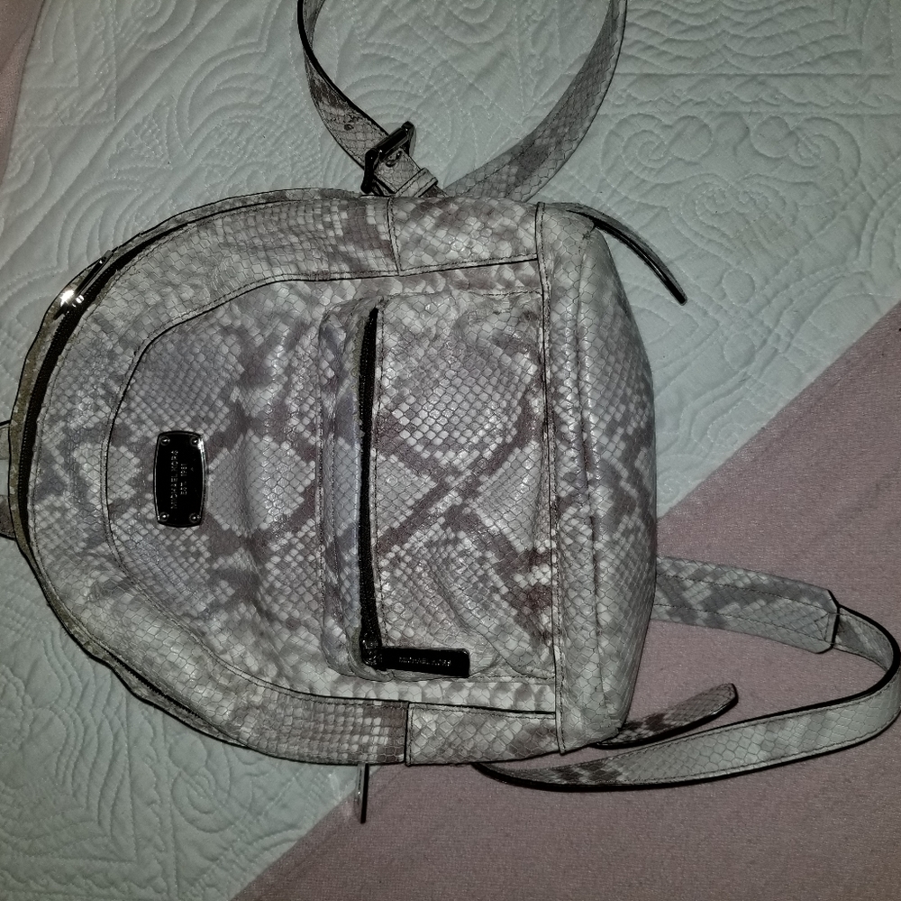 MK Michael Kors